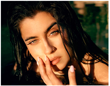 «Scattered» es el nuevo tema de Lauren Jauregui feat Vic Mensa